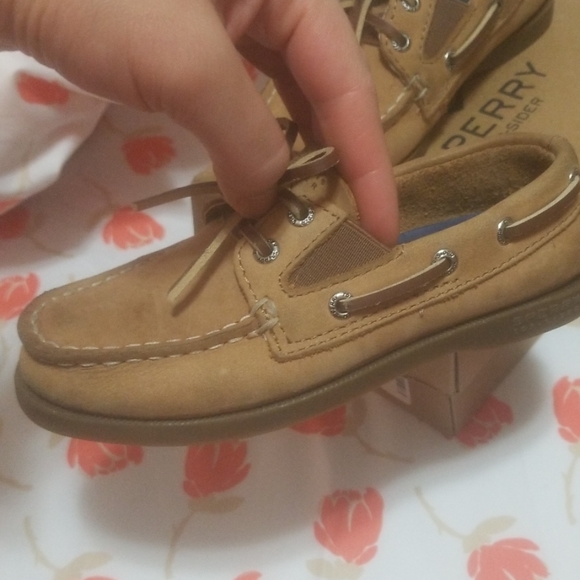 Sperry boys Authentic Original Slip on Boat Shoe, Sahar  Kids A/O slip on Sahara Sperry